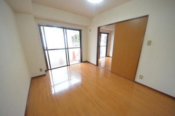 ホーエイハイムの物件内観写真